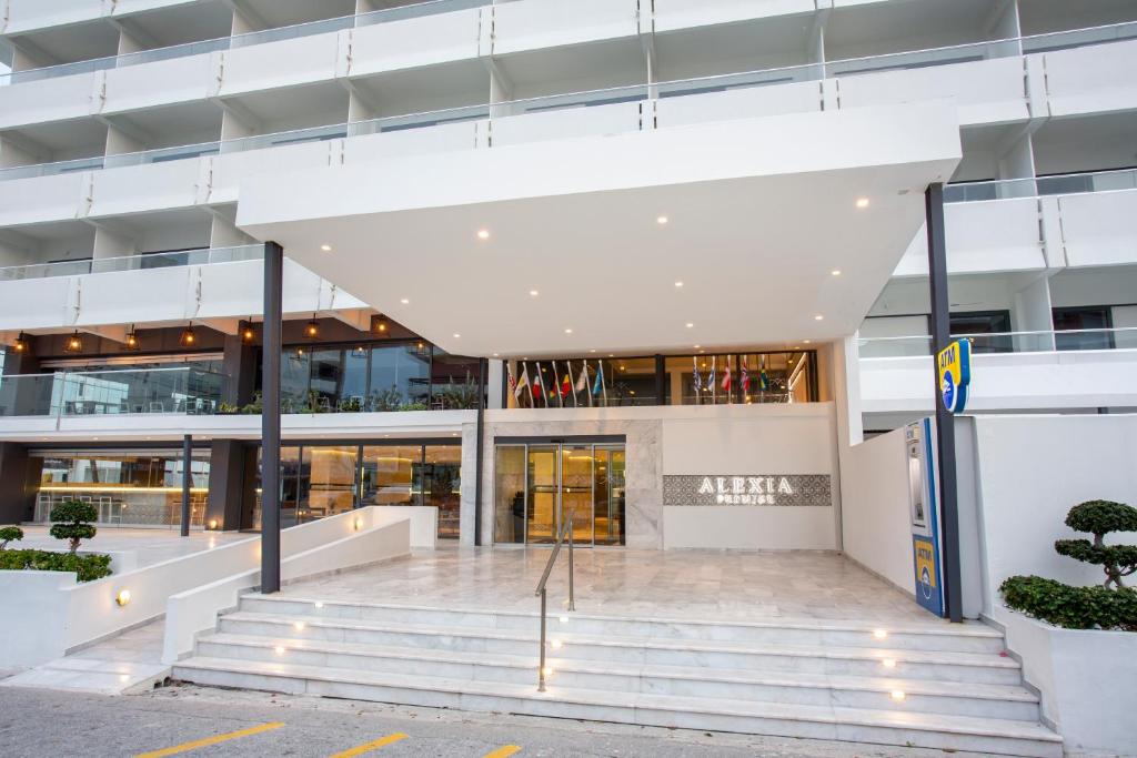 Alexia Premier City Hotel
