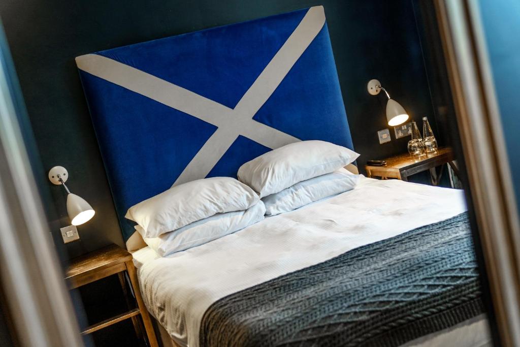 Katil atau katil-katil dalam bilik di The Castle Inn