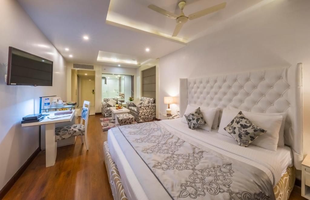 Hotel Hindusthan International, Bhubaneswar - Deluxe King Room