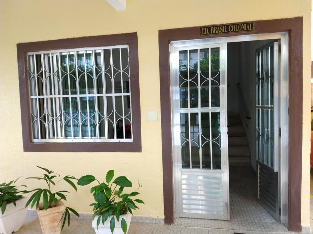  Apto Canto do Forte - Praia Grande - Local Privilegiado - 100 metros da Praia