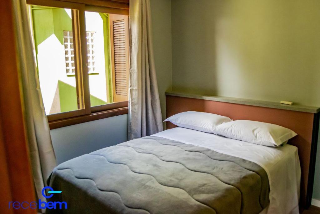 Apartamento 4 pessoas em bairro tranquilo