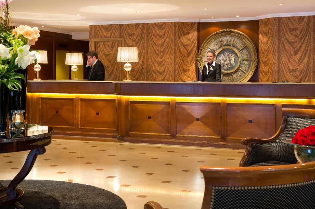 Warwick Grand-Place Brussels - Resim 39