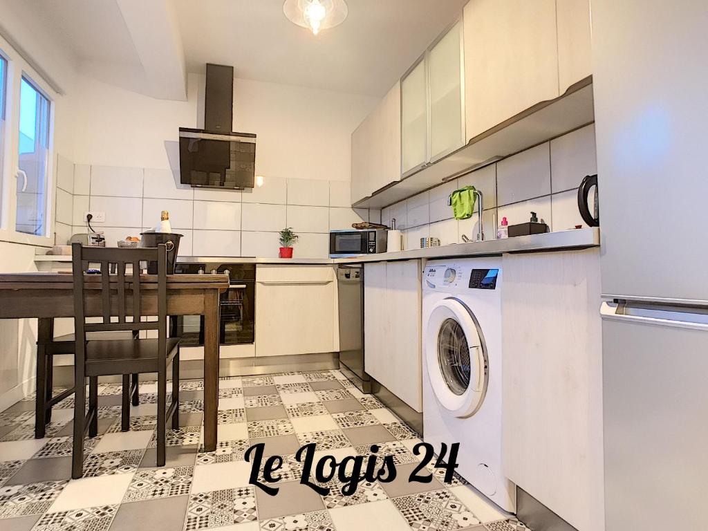 LA SUITE 22 BIS - Two-Bedroom Apartment