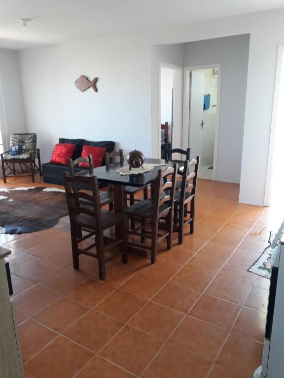  Apartamento Praia 50 metros da beira mar balneário arroio do Silva