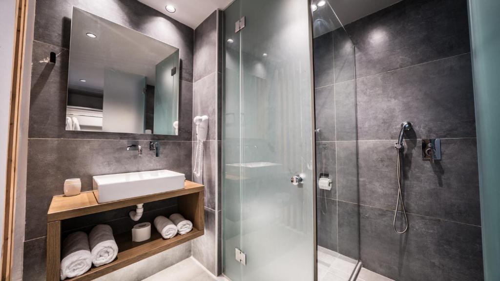 HARMONY CREST RESORT & SPA Adults Only - 8