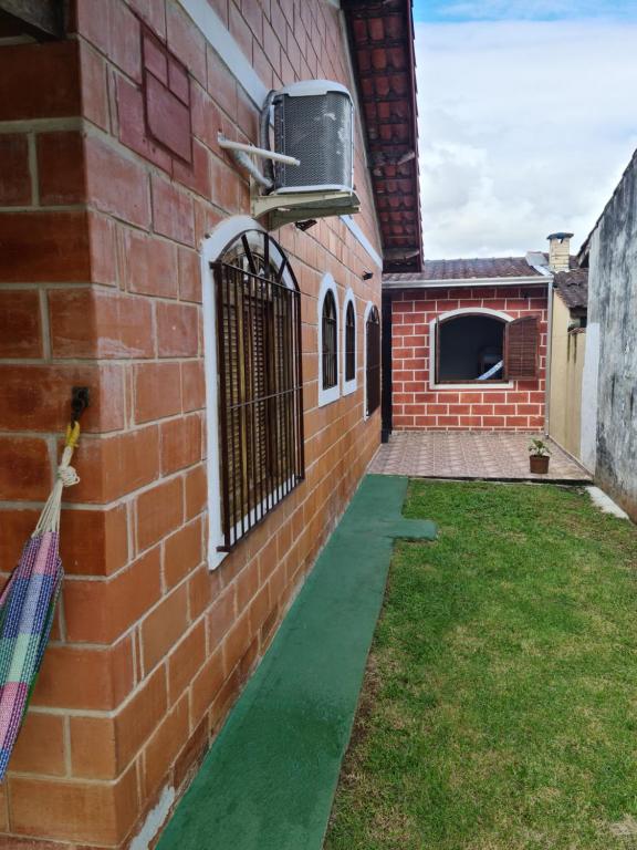  Casa Rústica em Massaguaçu