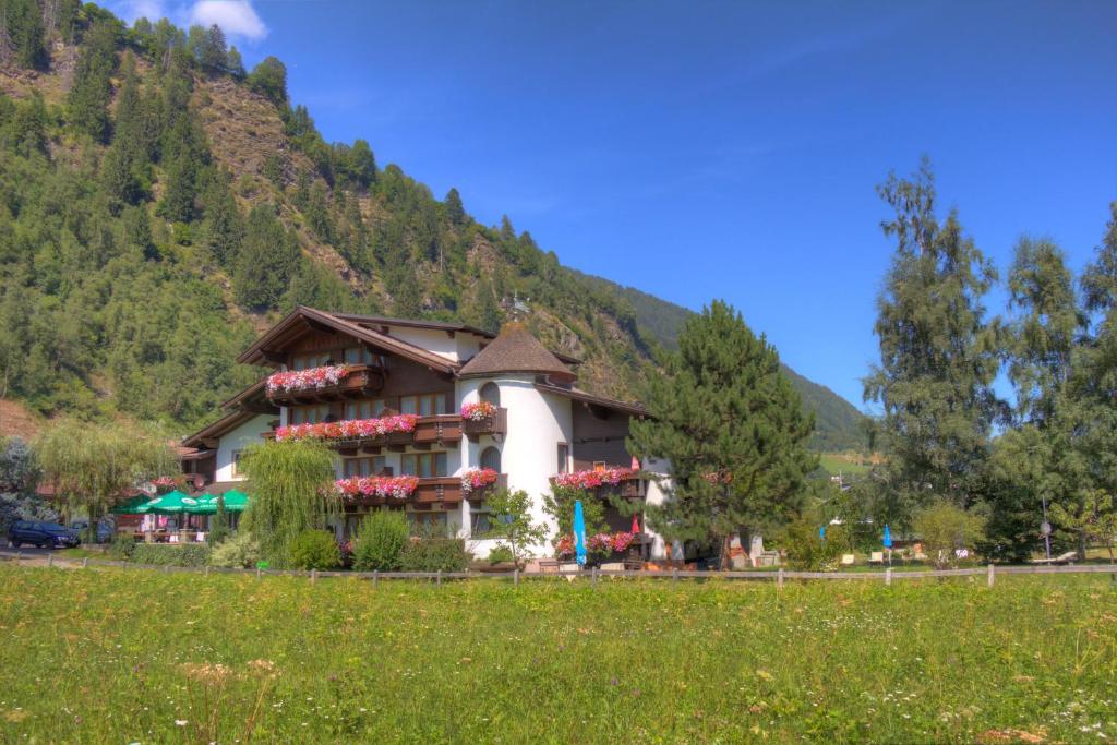 Příroda nedaleko hotelu