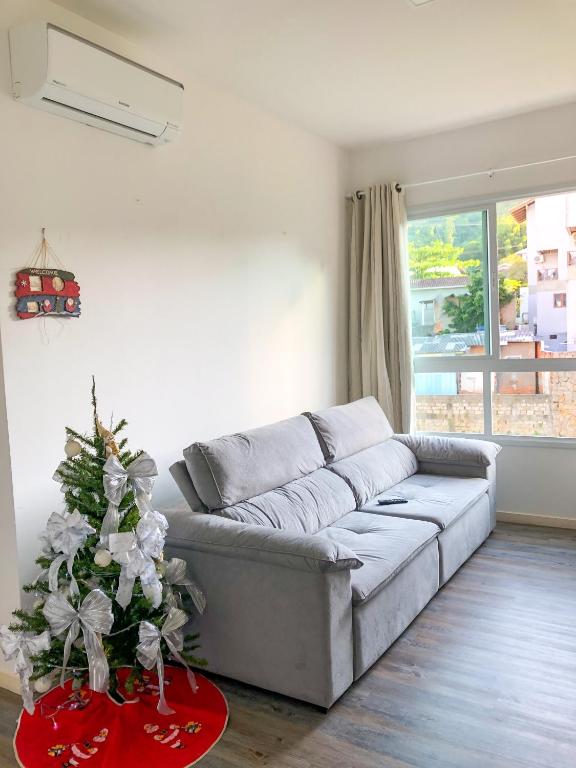  Apto lindo 2 quartos 300m da praia em Canasvieiras
