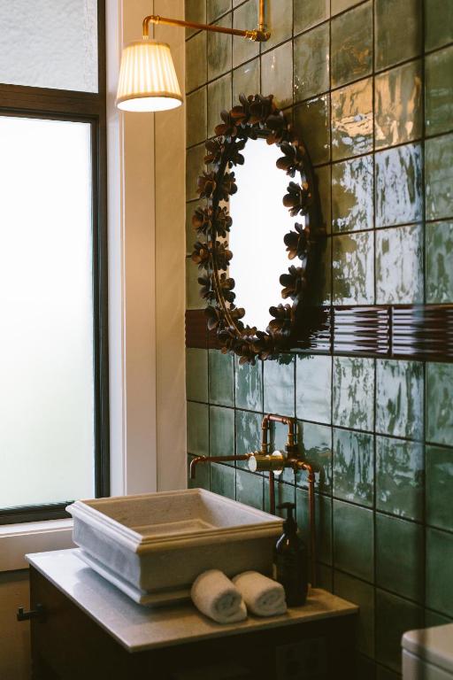 The Convent Hotel - Resim 21