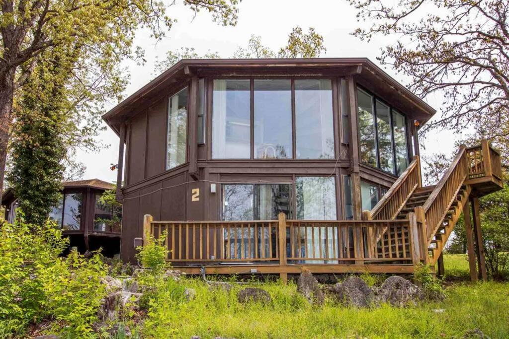 UNIT 2 TREETOP 2 Bedroom Villa, Four Seasons (updated prices 2024)