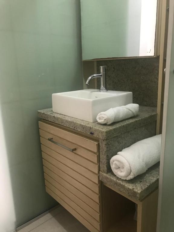  Apartamento confortável bem no centro de Floripa
