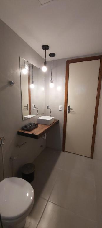  MUITO CONFORTÁVEL - EDIFICIO PRAIA DAS OSTRAS