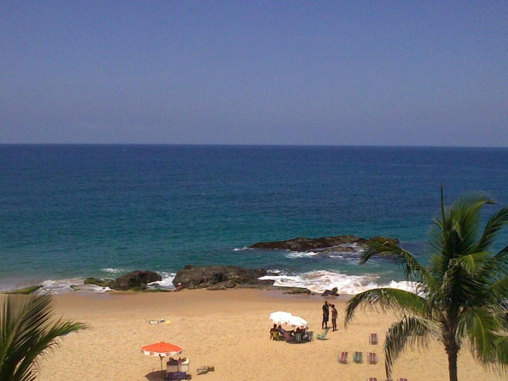 Apartamento no Rio Vermelho - Bairro Boêmio de Salvador - One-Bedroom Apartment With Balcony
