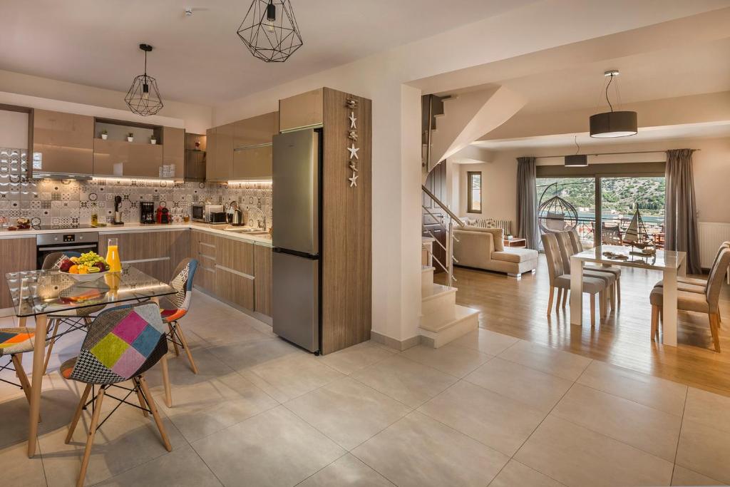 Kuchyňa alebo kuchynka v ubytovaní Grand View Maisonette