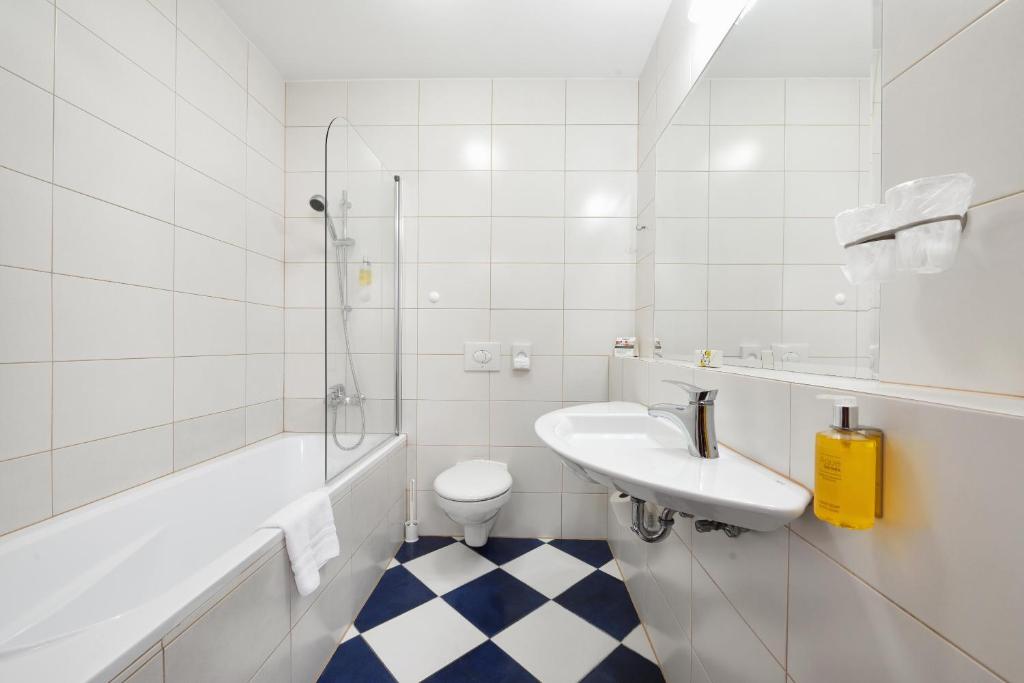 City Hotel - Resim 39