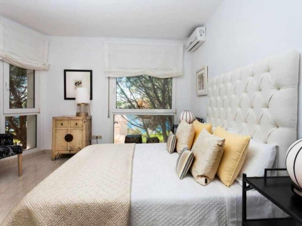 VILLA LANTANA Lujo y estilo con vistas únicas al puerto de Mahón - Villa Avec Vue Sur La Mer