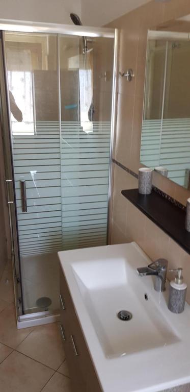 A bathroom at CasaLory