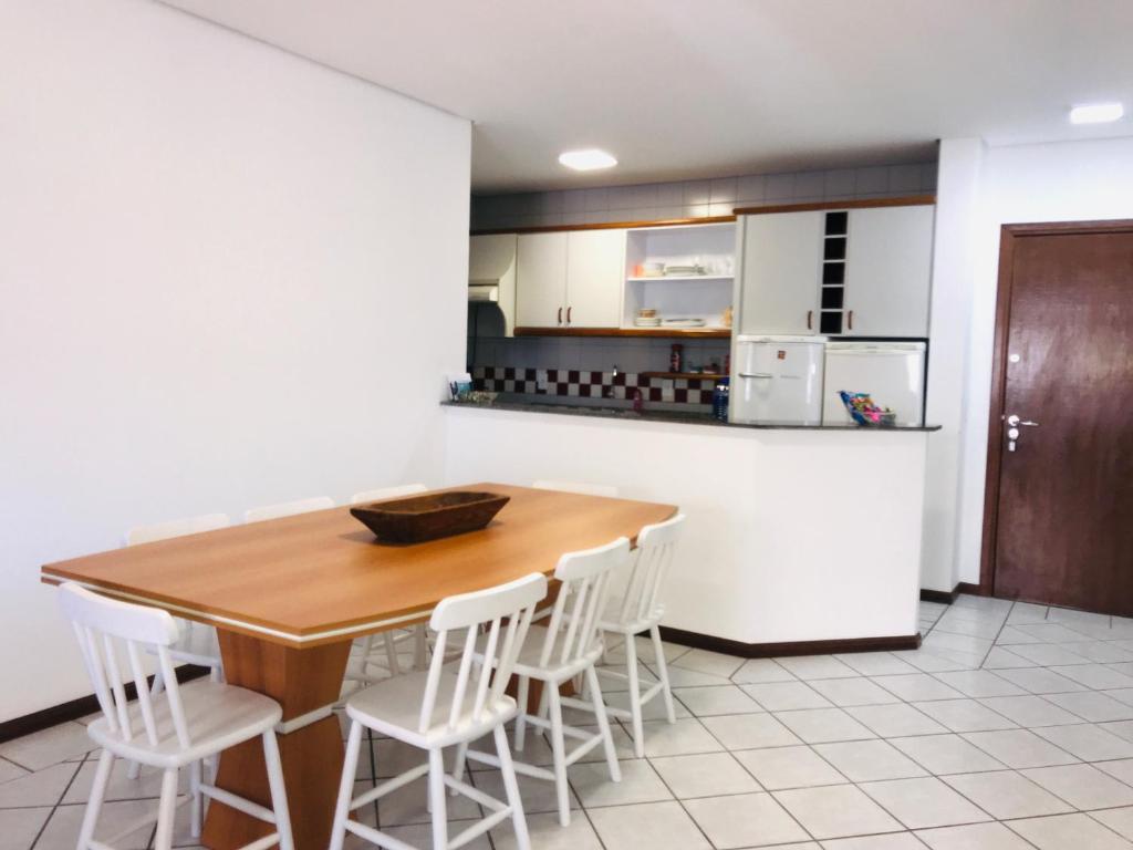  Apartamento 3 quartos PRAIA BRAVA FLORIANOPOLIS