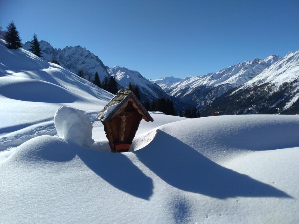 Haus zur Mühle v zime