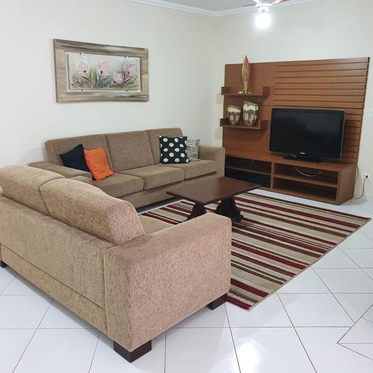  APTO UBATUBA-PRAIA GRANDE-CONDOMÍNIO DUBAI