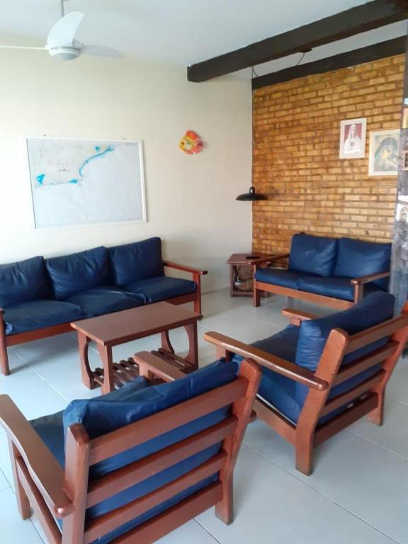  Linda e espaçosa casa de frente para o canal proximo a Ilha do Japonês!!