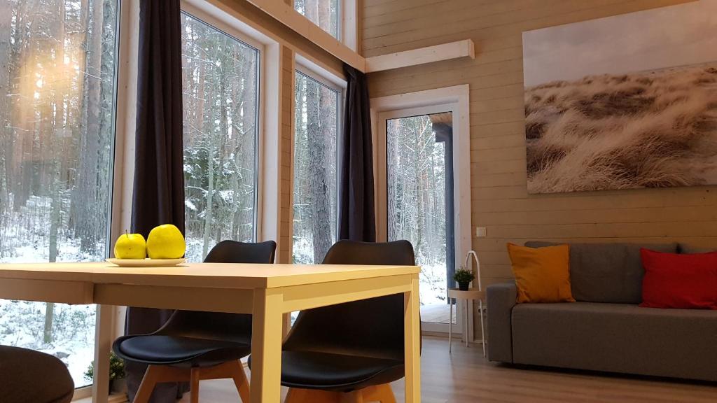 Загородный клуб Ромашка - Deluxe Bungalow With Forest View