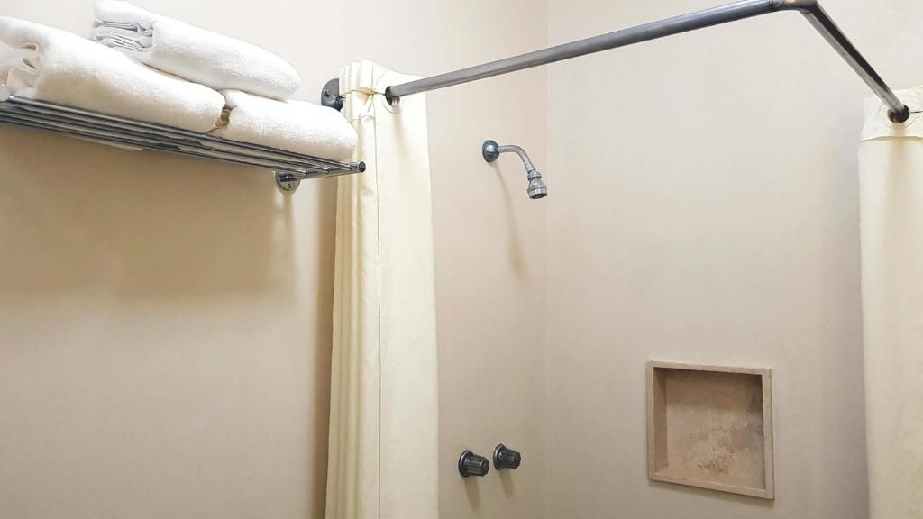 Koupelna v ubytování HOTEL TRUEBA