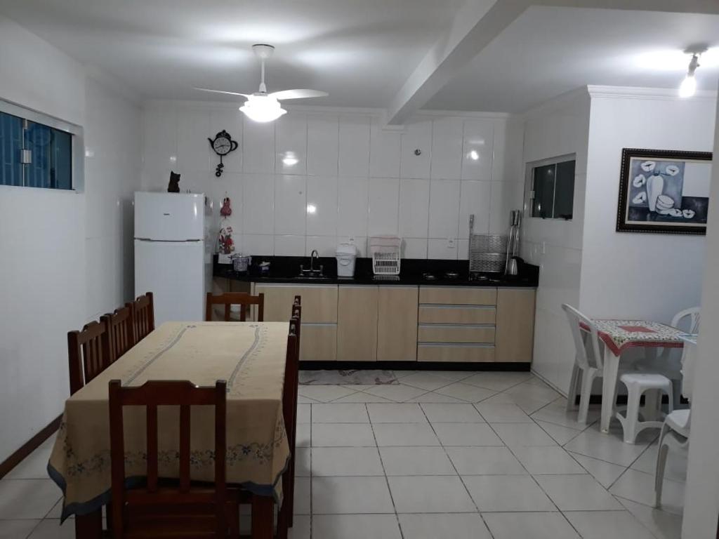  Ótima casa para temporada.