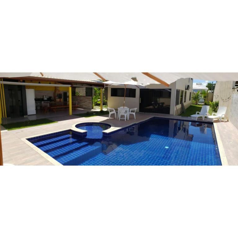  Casa completa com piscina