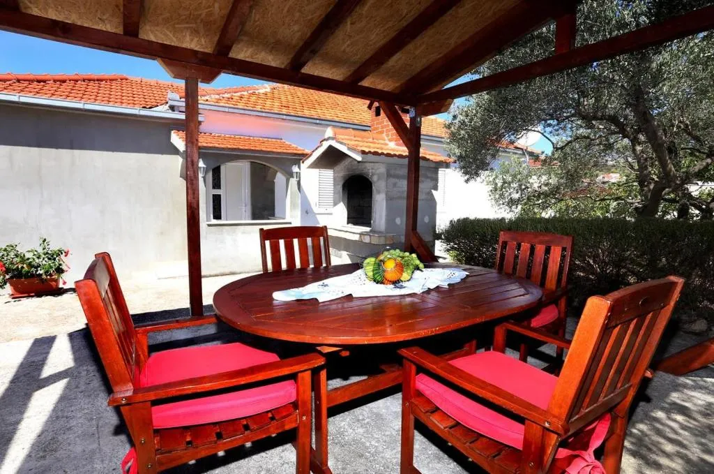 Apartments by the sea Trogir - 8683, Trogir, Croaţia