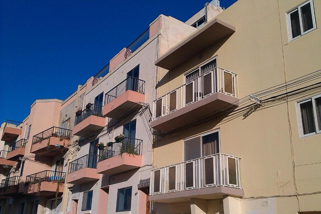 Budova, kde se apartmán nachází
