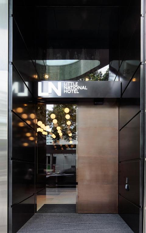 Little National Hotel Sydney - Resim 14