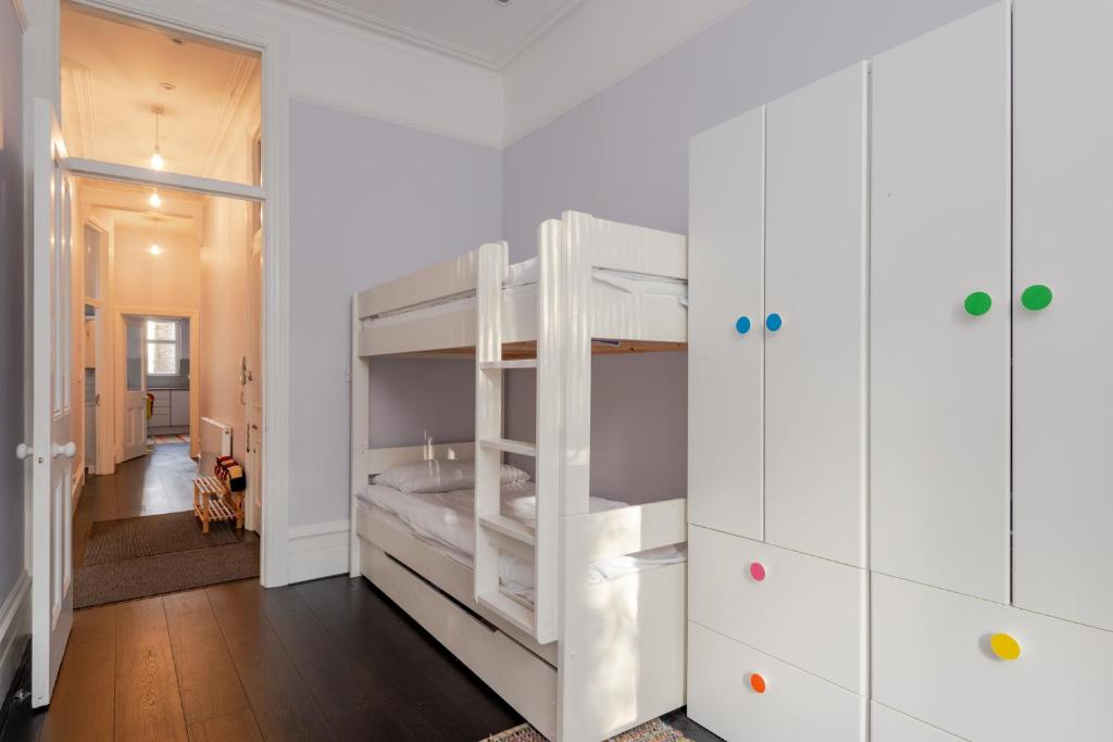 Bright Family-style Apartment in London By GuestReady