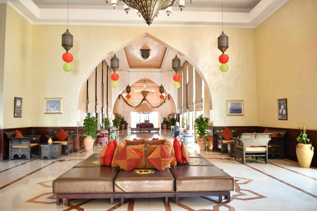 Posezení v ubytování Golden Tulip Nizwa Hotel