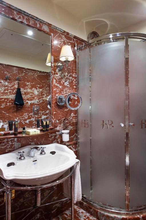 Koupelna v ubytování Hotel Bucintoro