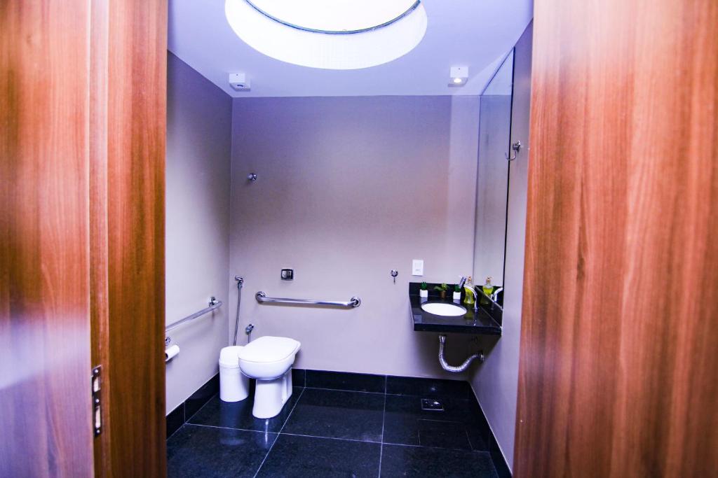  Hotel Alpha