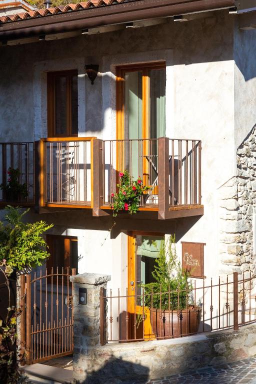 Balkon lub taras w obiekcie Borgo Cantagallo Casa Olivia 1
