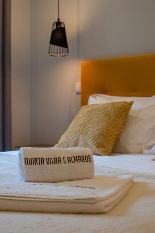 Quinta Vilar e Almardeにあるベッド