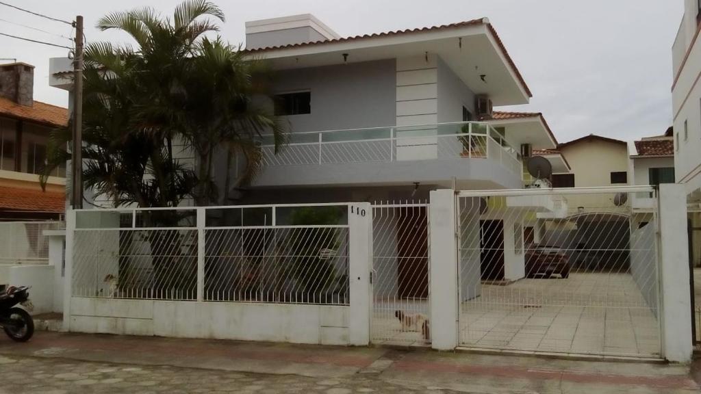  Ótima casa para temporada.