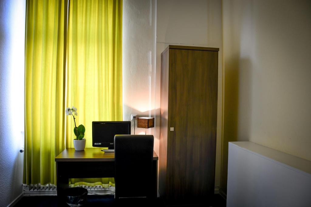 Fotografie z fotogalerie ubytování Hotel am Landeshaus v destinaci Wiesbaden