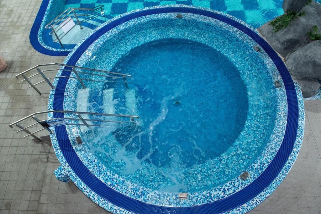 Bazén v ubytování Spa Resort & Hotel Vrnjačke Terme nebo v jeho okolí