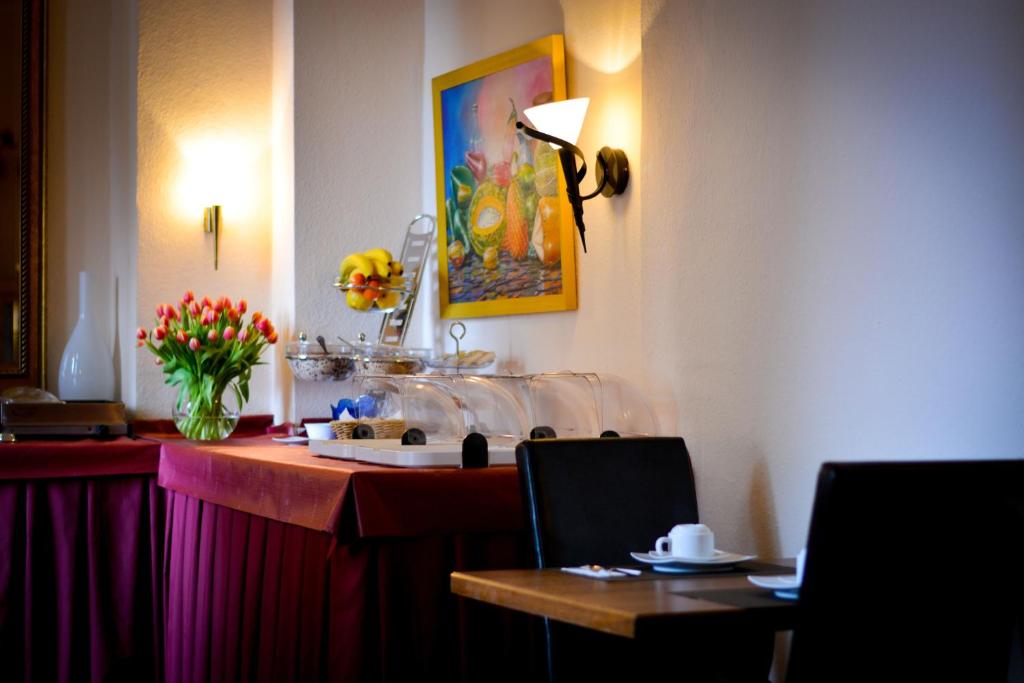 Fotografie z fotogalerie ubytování Hotel am Landeshaus v destinaci Wiesbaden