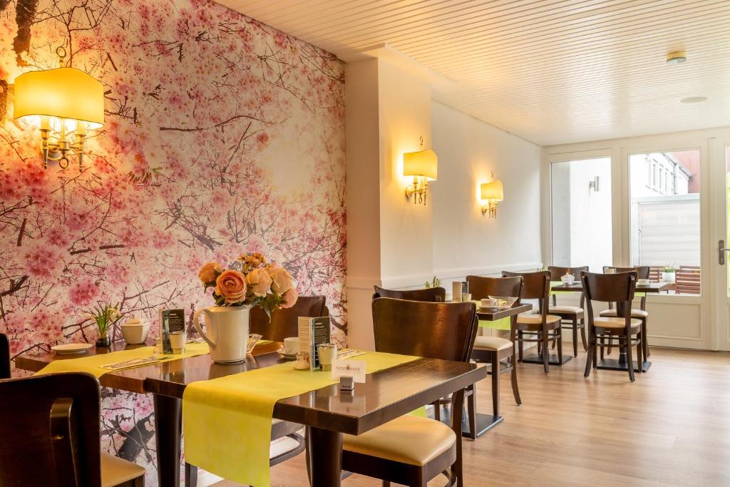 Hotel zum Kuhhirten - Resim 28