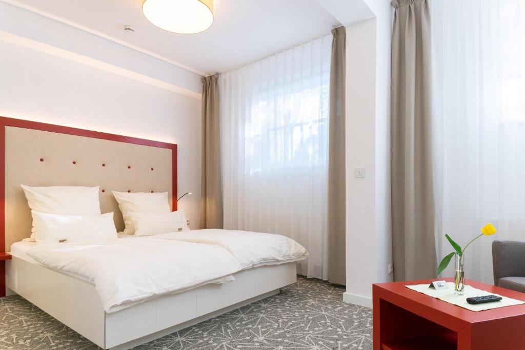 Hotel zum Kuhhirten - Resim 24