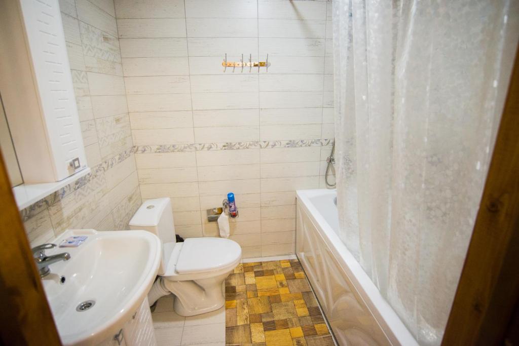 Kylpyhuone majoituspaikassa Baza otdyha Polushkino