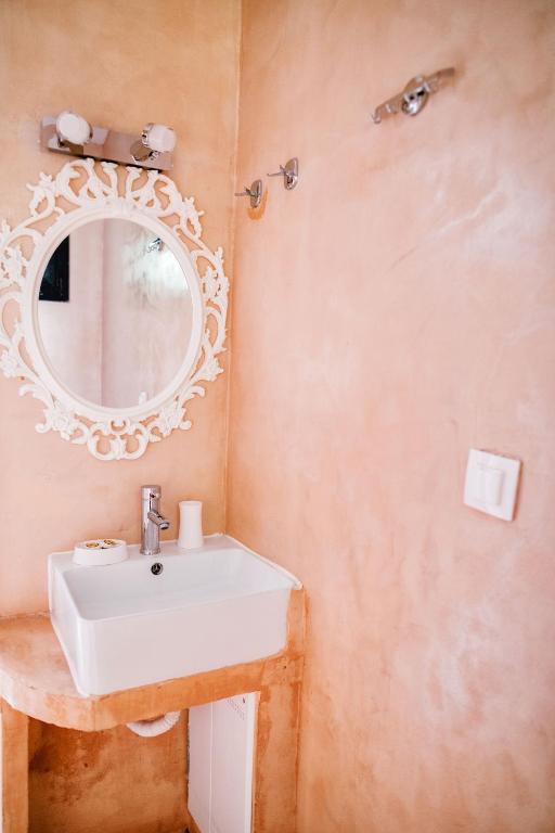 Koupelna v ubytování Samothraki Beach Boutique Hotel