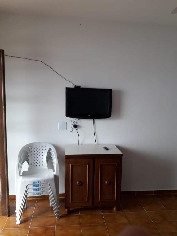  Apartamento de Frente p/ o Mar - Martim de Sá - Caraguatatuba/SP