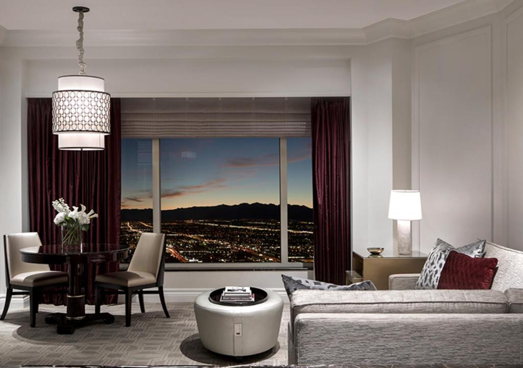 The Palazzo at The Venetian® - Suite King Premium