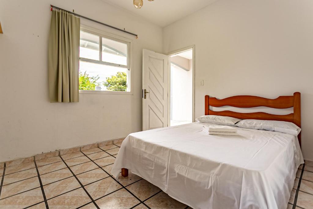  Casa com 3 suítes no centrinho da Lagoa MISA322
