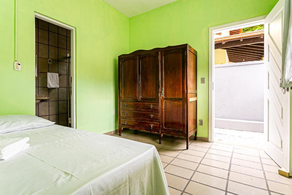  Casa com 3 suítes no centrinho da Lagoa MISA322